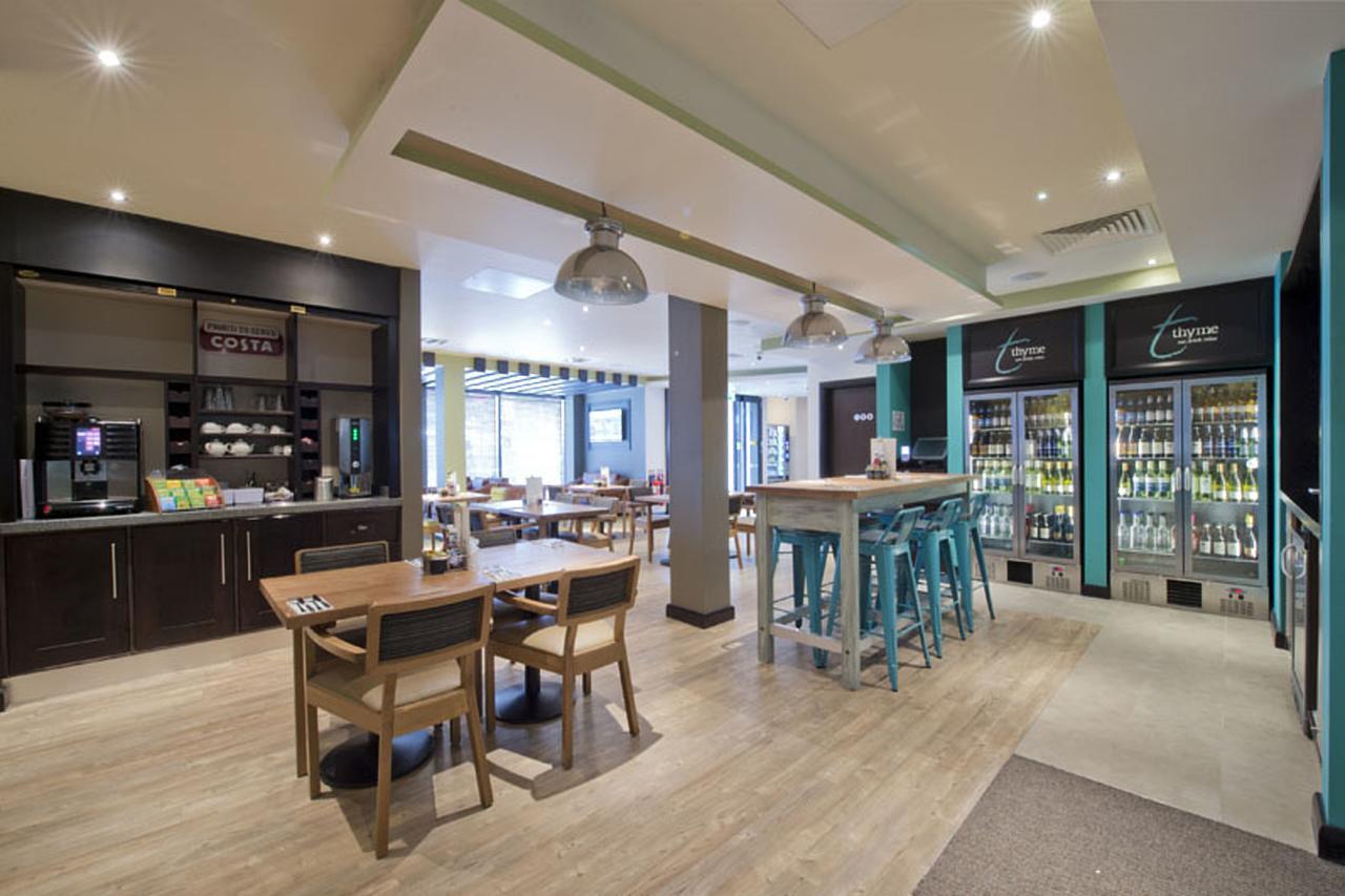 Premier Inn London Tottenham Hale エクステリア 写真