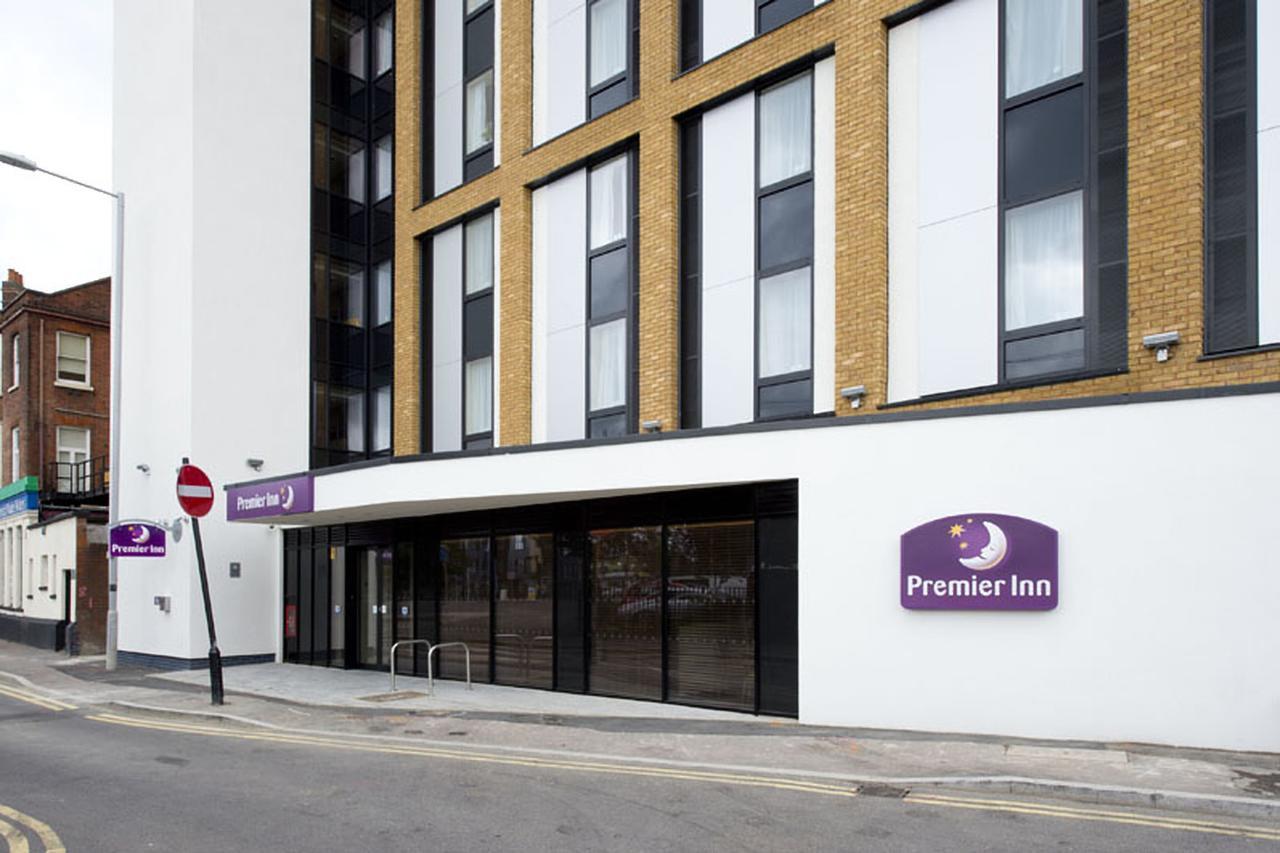 Premier Inn London Tottenham Hale エクステリア 写真